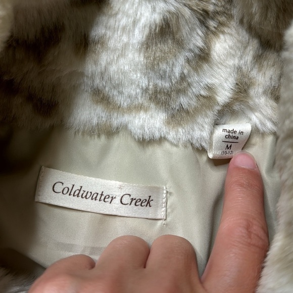 Coldwater Creek Animal Print Faux Fur Toggle Button Vest Size Medium - Picture 7 of 10